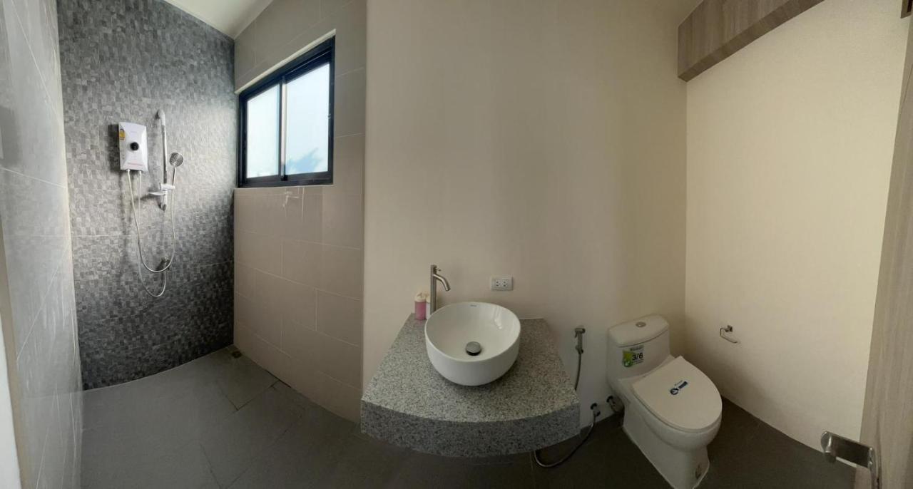 Bests Village & Villa - Chalong Bay Phuket Esterno foto